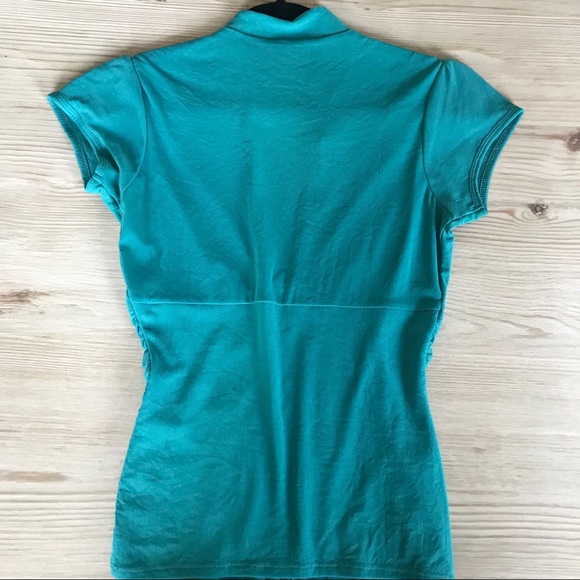 Gorgeous Blouse by Guess - Picture 5 of 8